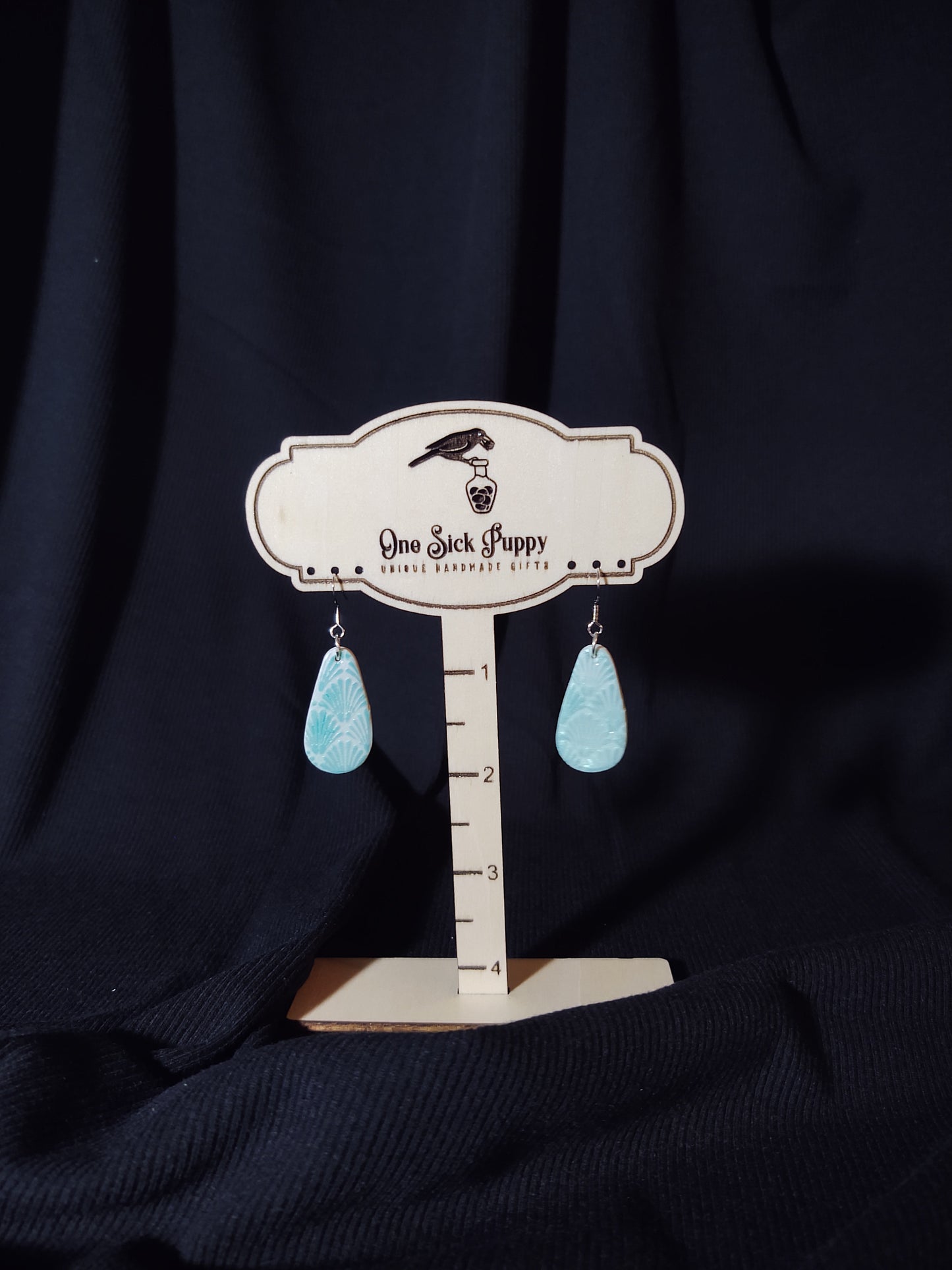 Shell Drop earrings