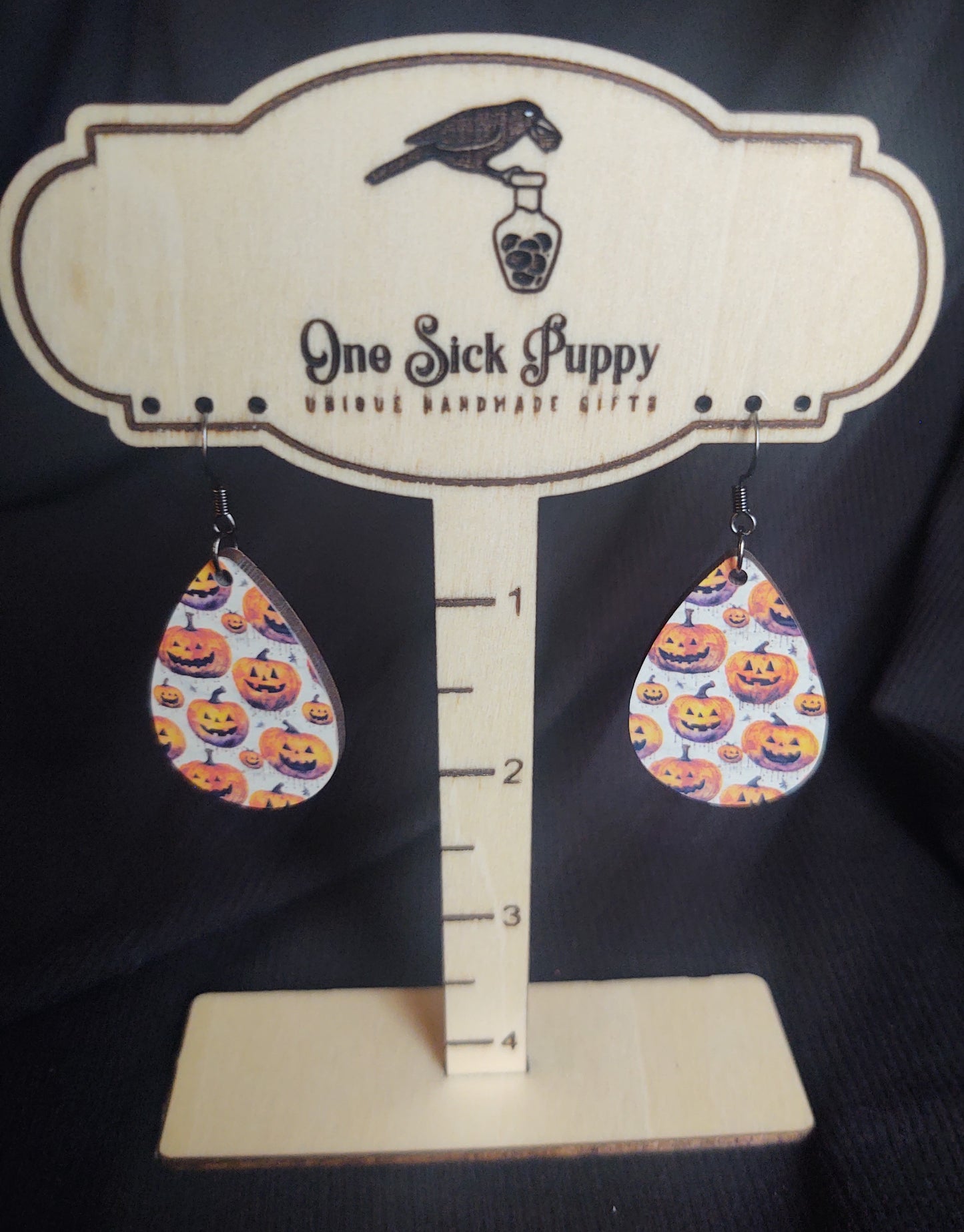 Jack-o-lantern Wooden Dangles