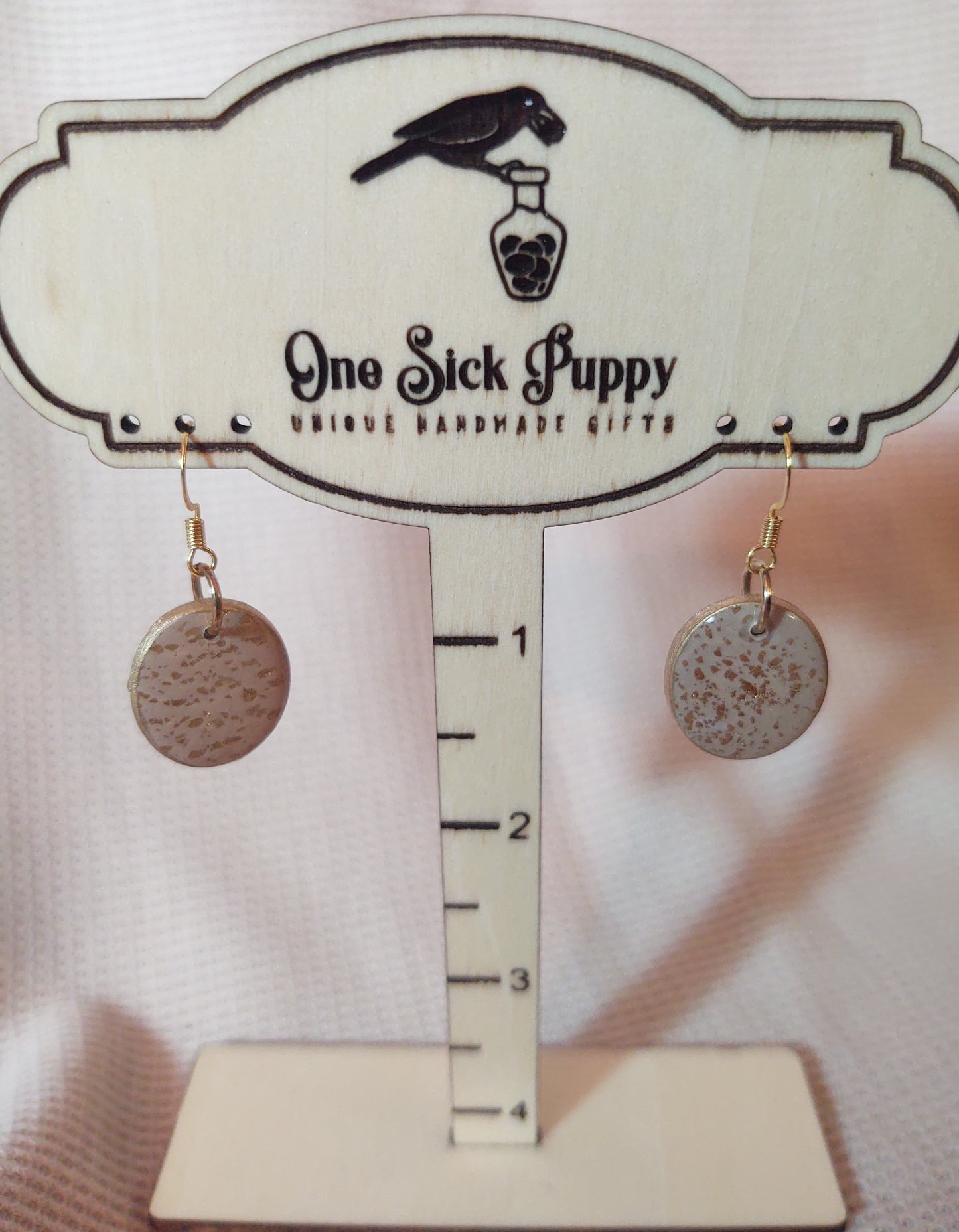 Taupe crackle drop earrings
