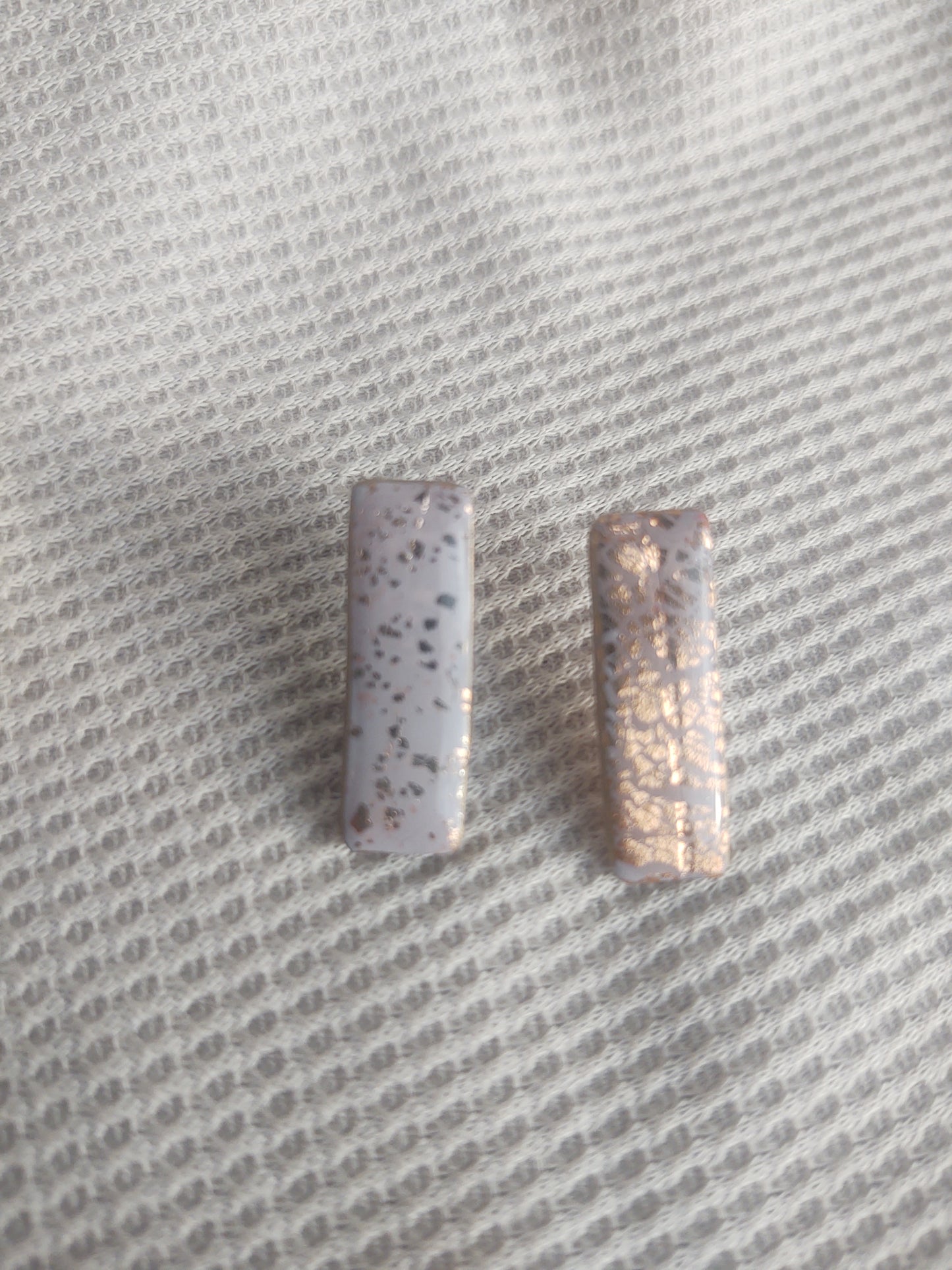Crackle Bar Studs