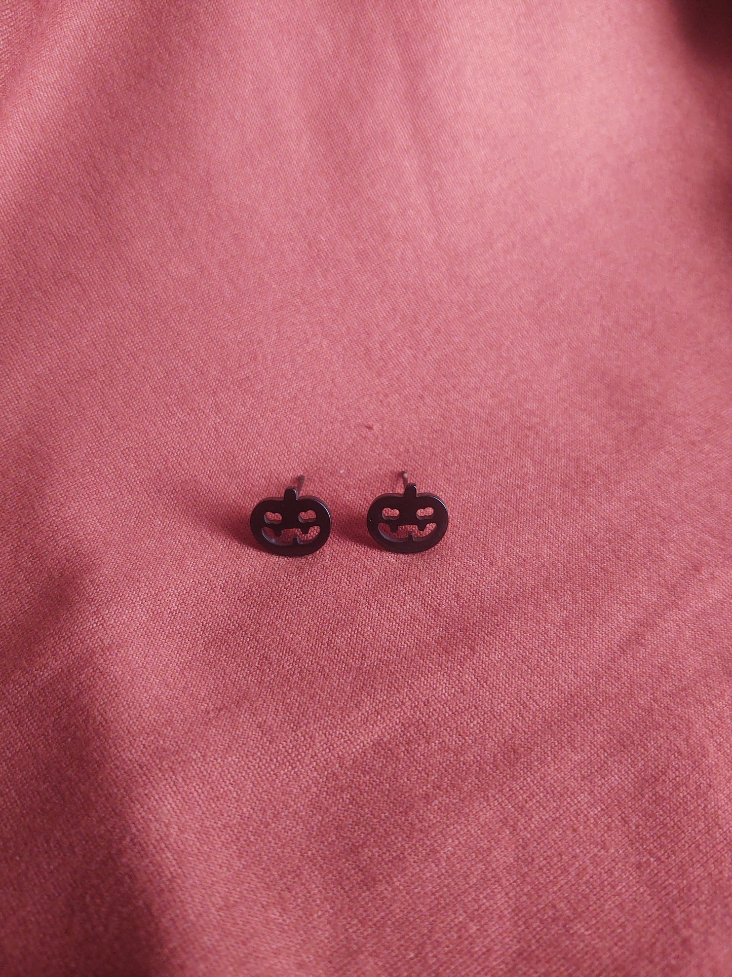 Black Metal Jack-o-lantern Studs