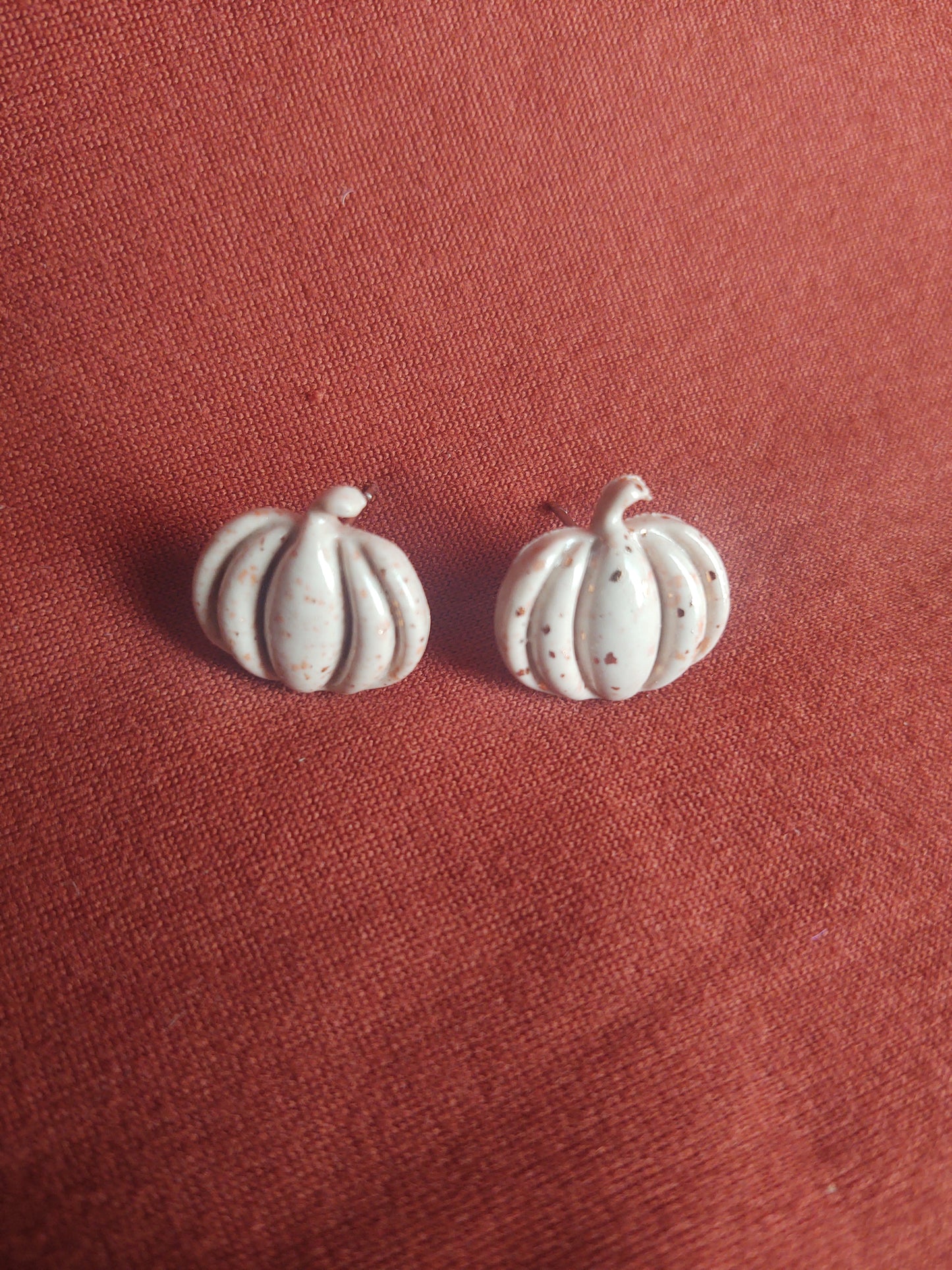 White Speckle Pumpkin Studs