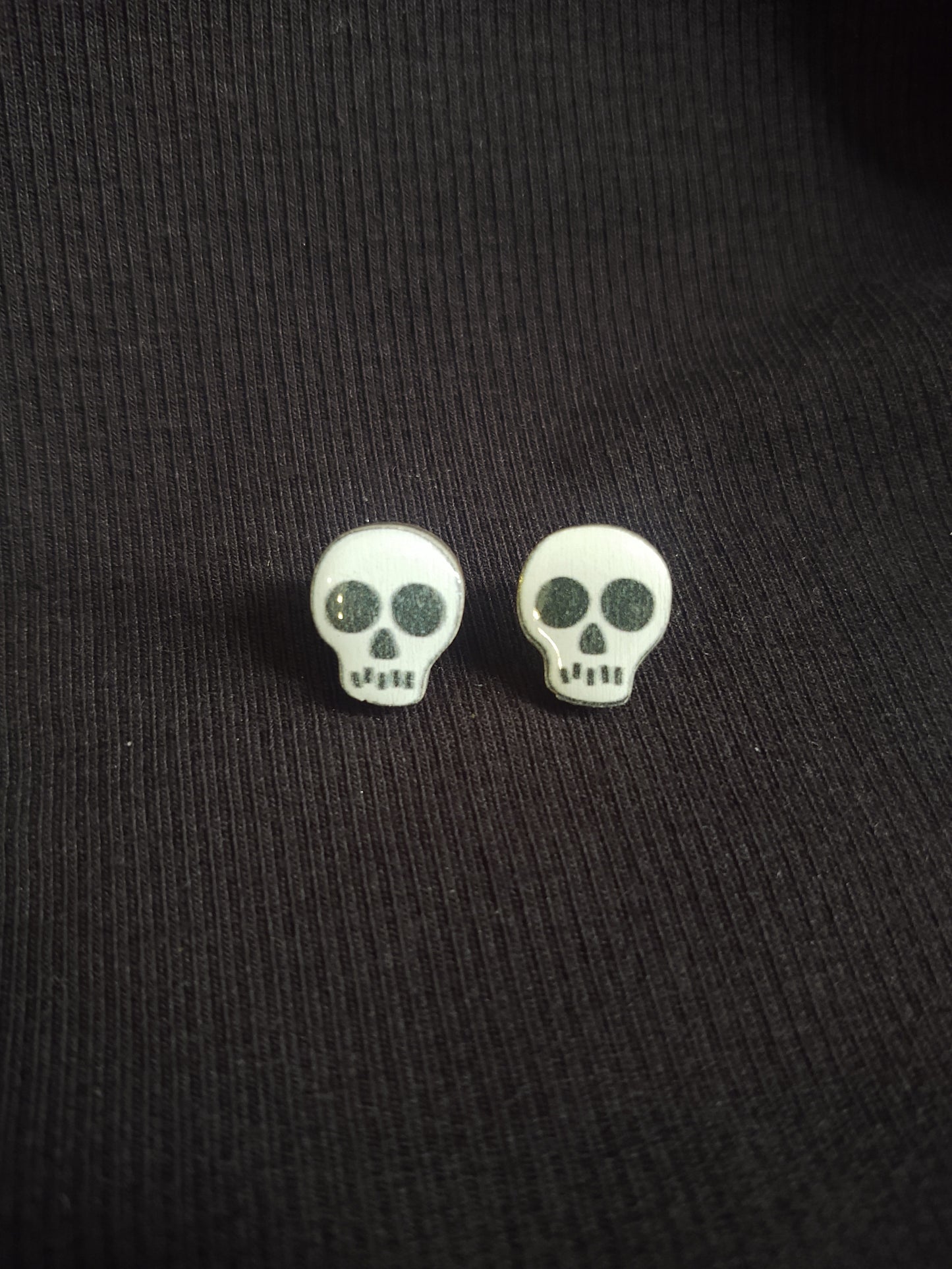 Skull Studs