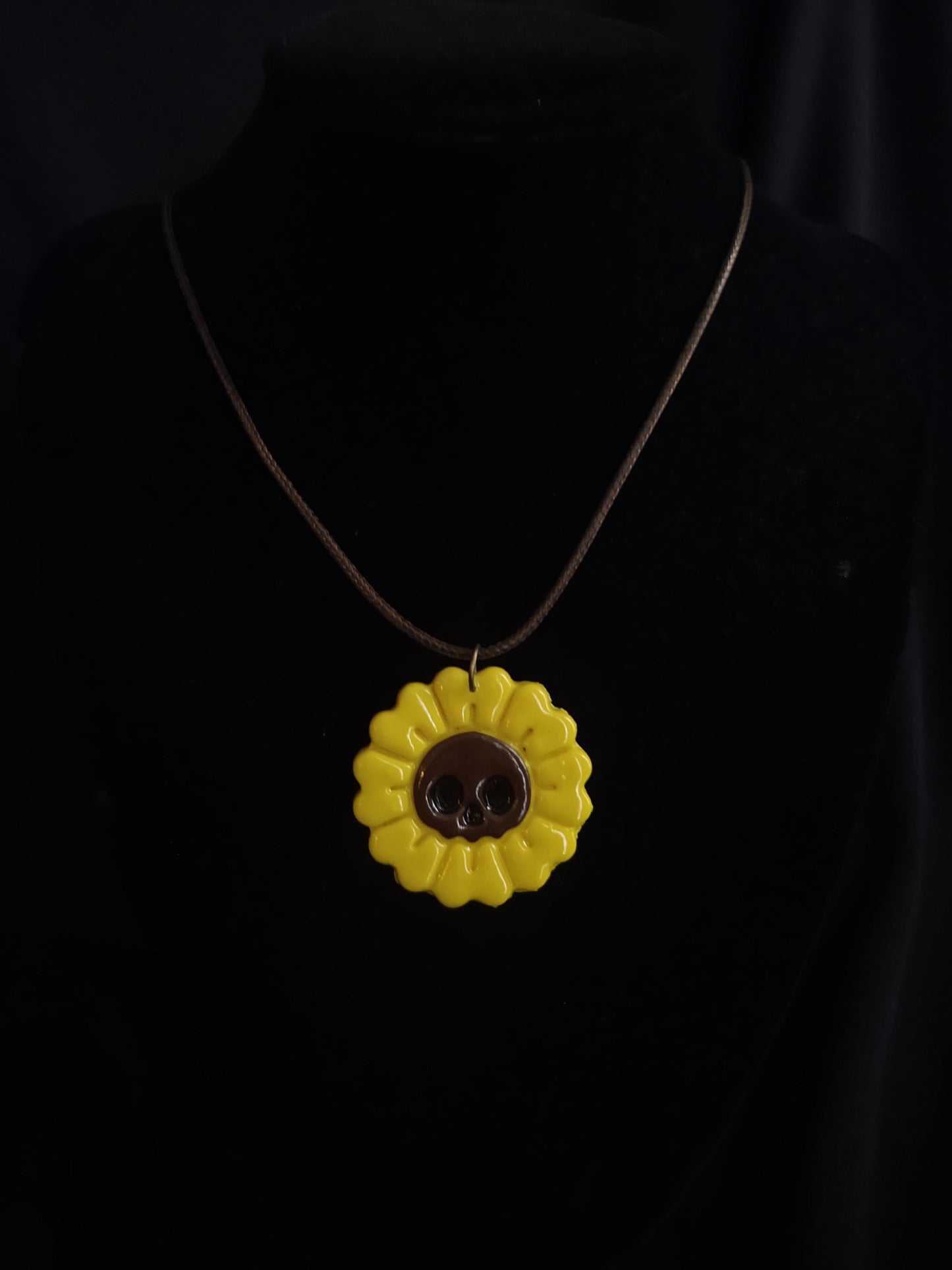 Skull Flower Necklace