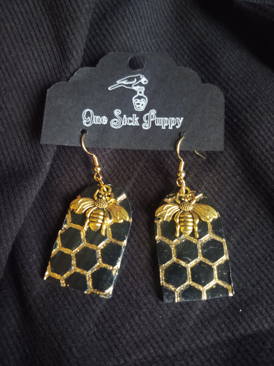 Buzzy Bee Dangle Earrings