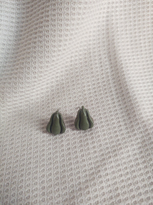 Olive Gourd Studs