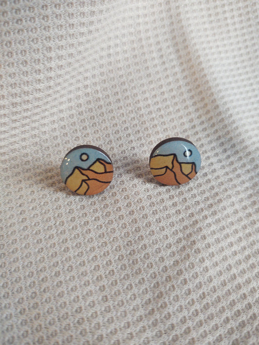Desert Round Studs