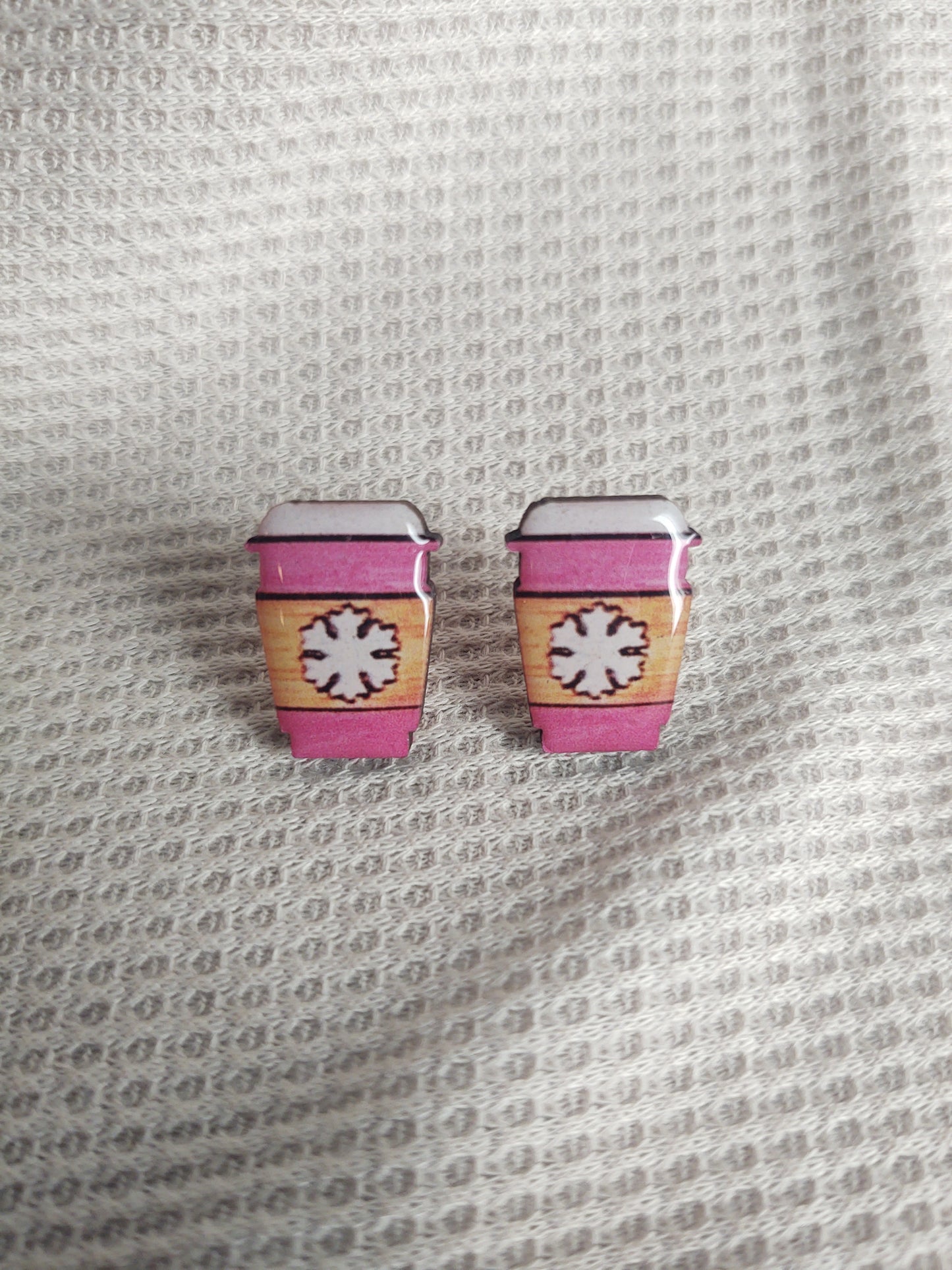 Winter Latte Studs