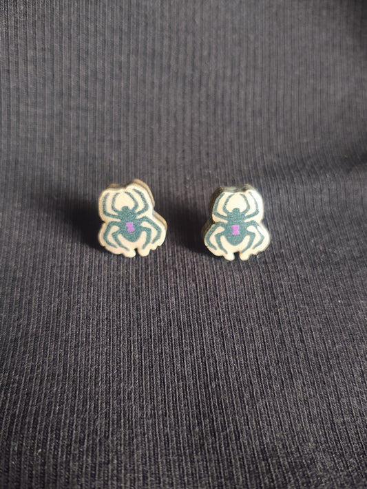 Black Widow Studs