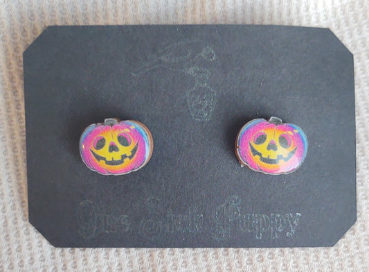 Tie-Dye Jack-o-lantern Wood Stud